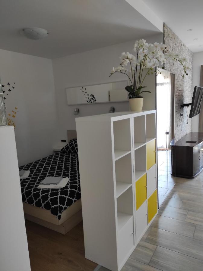 White Pigeon Apartment Сплит Екстериор снимка