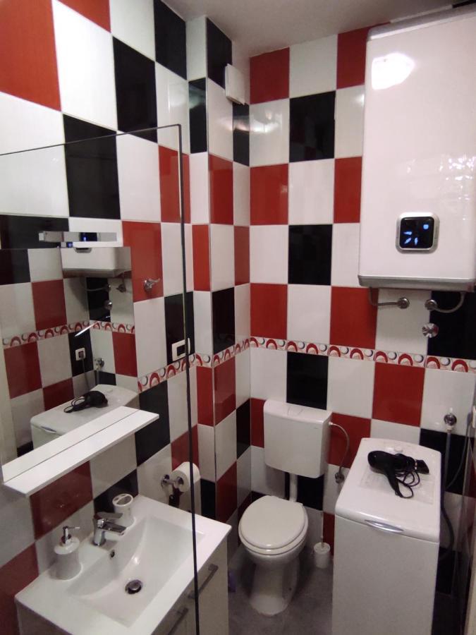 White Pigeon Apartment Сплит Екстериор снимка
