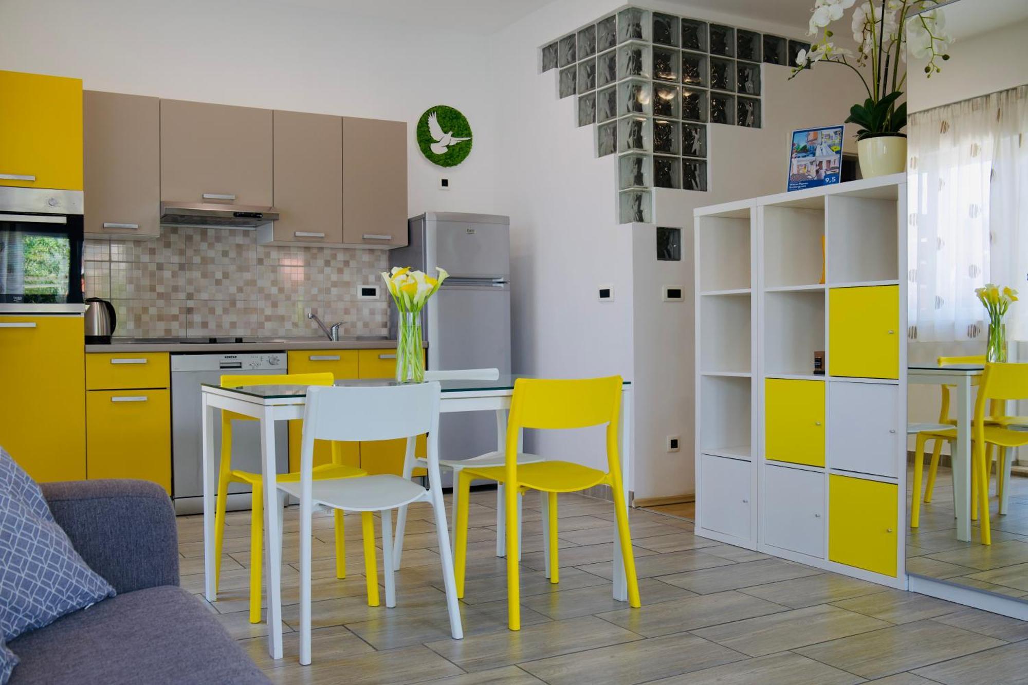 White Pigeon Apartment Сплит Екстериор снимка